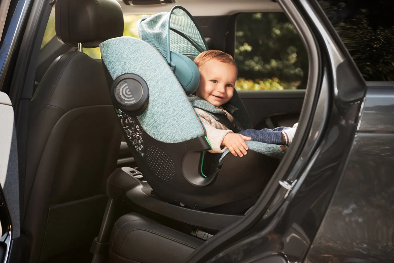 Chicco bi-seat i-size